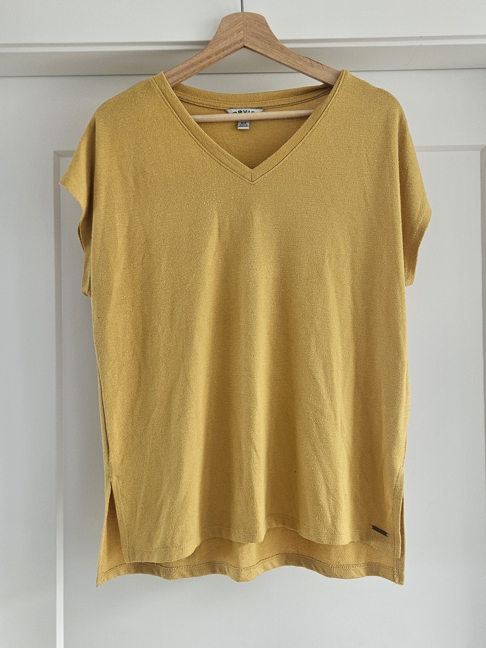 Orvis Mustard Yellow V-Neck Tunic Top - Medium